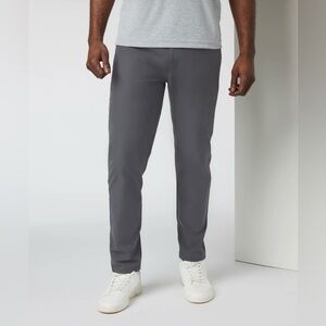 Vuori Meta Technical Pants Athletic Slim Fit 32” Inseam - Size 30 Charcoal Gray